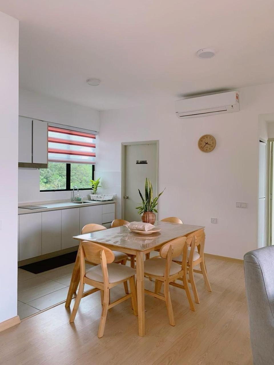 Pantai Puteri Melaka - Seaview 2 Bedroom Tanjung Kling Exterior foto